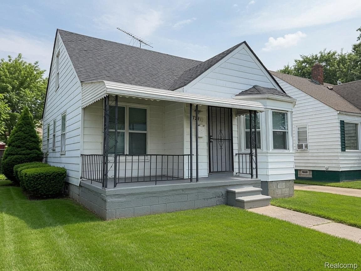 7286 Faust Ave, photo 1