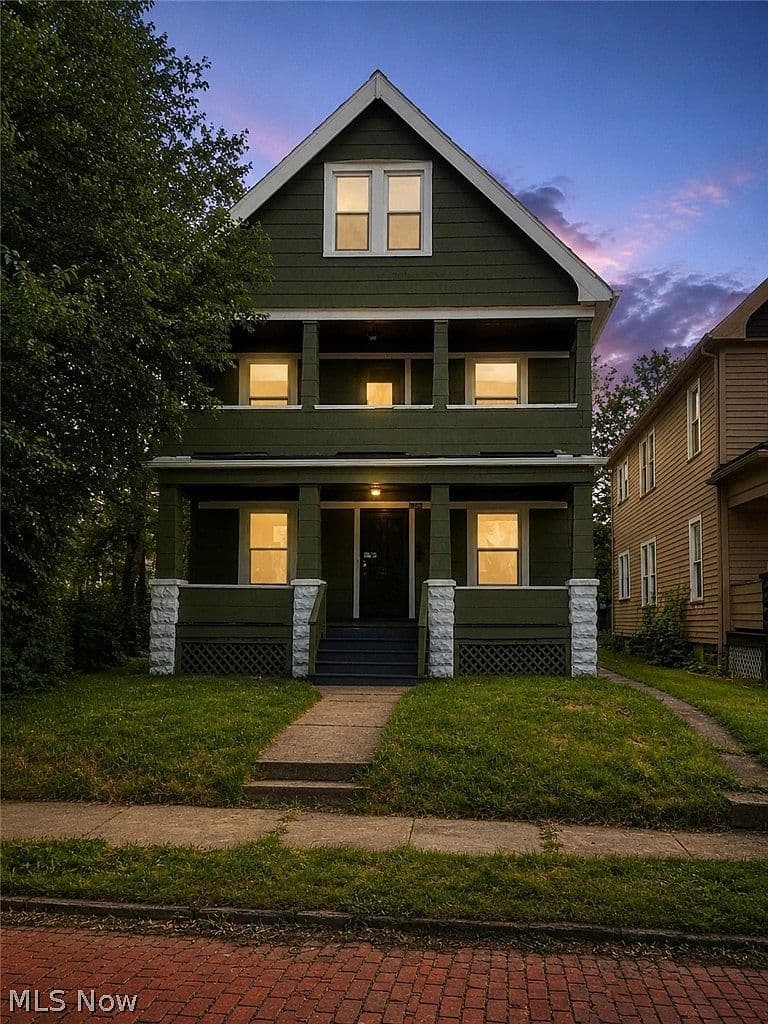 8306 Maryland Ave, photo 1