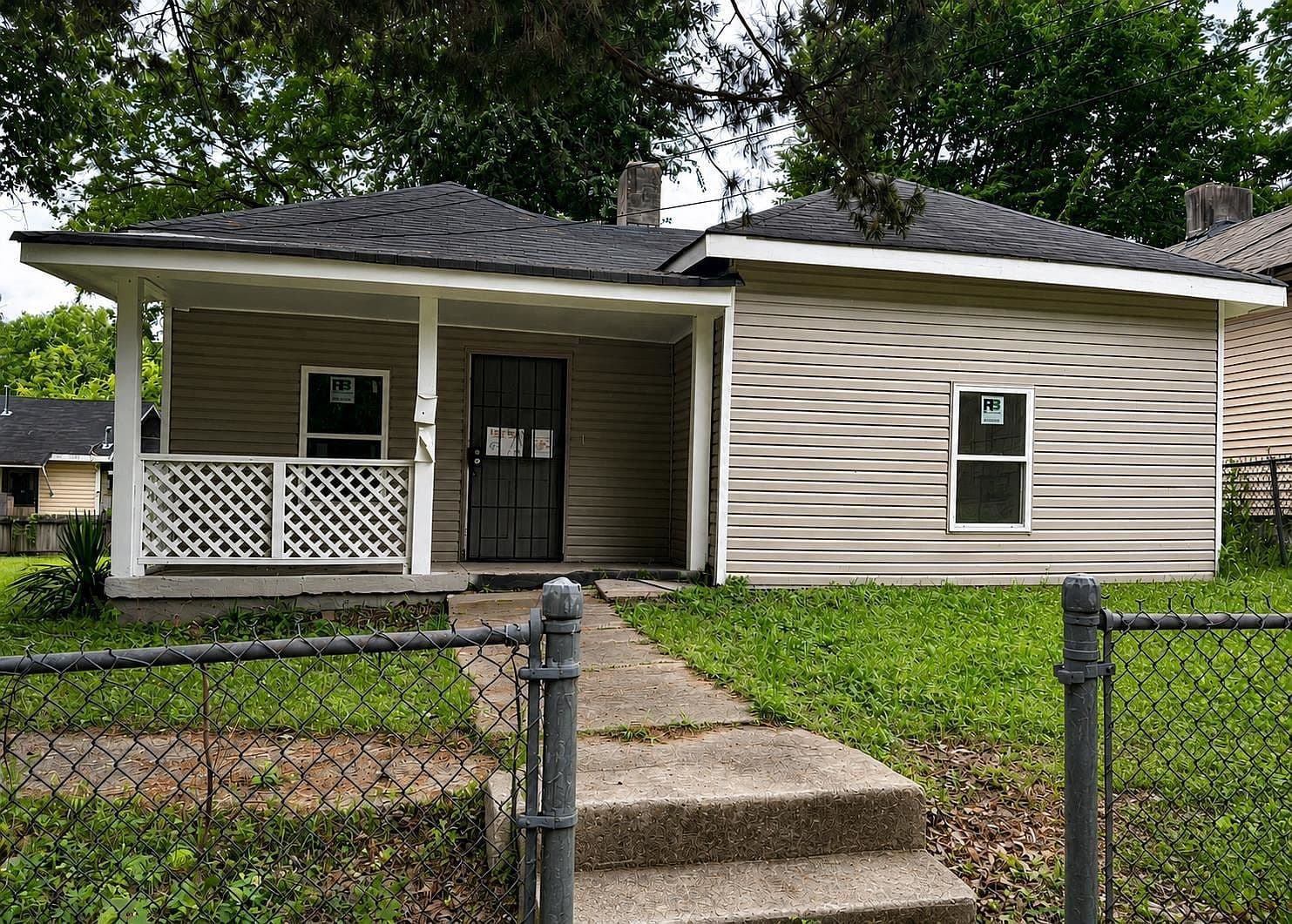 1299 Dunnavant St, photo 1
