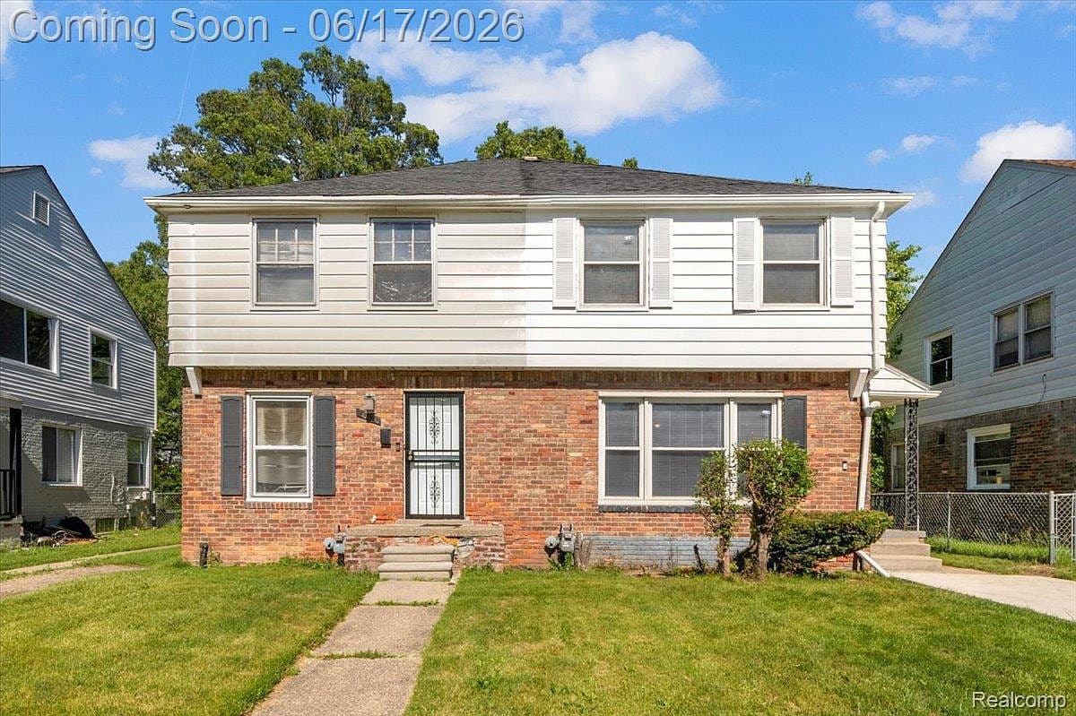 20114 Regent Dr, photo 1