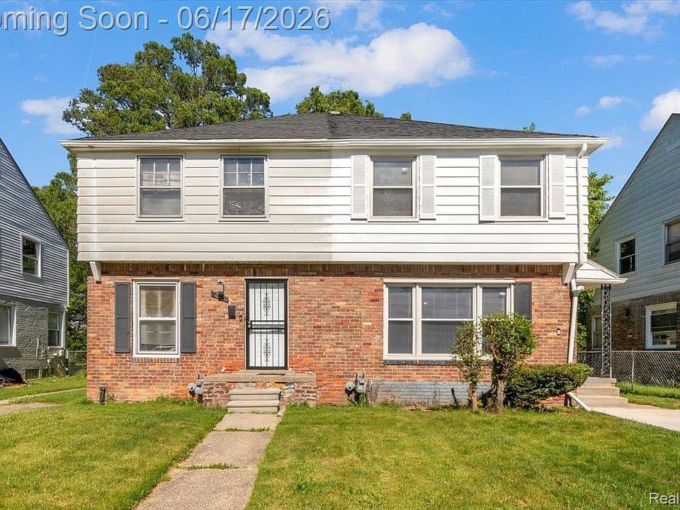 20114 Regent Dr