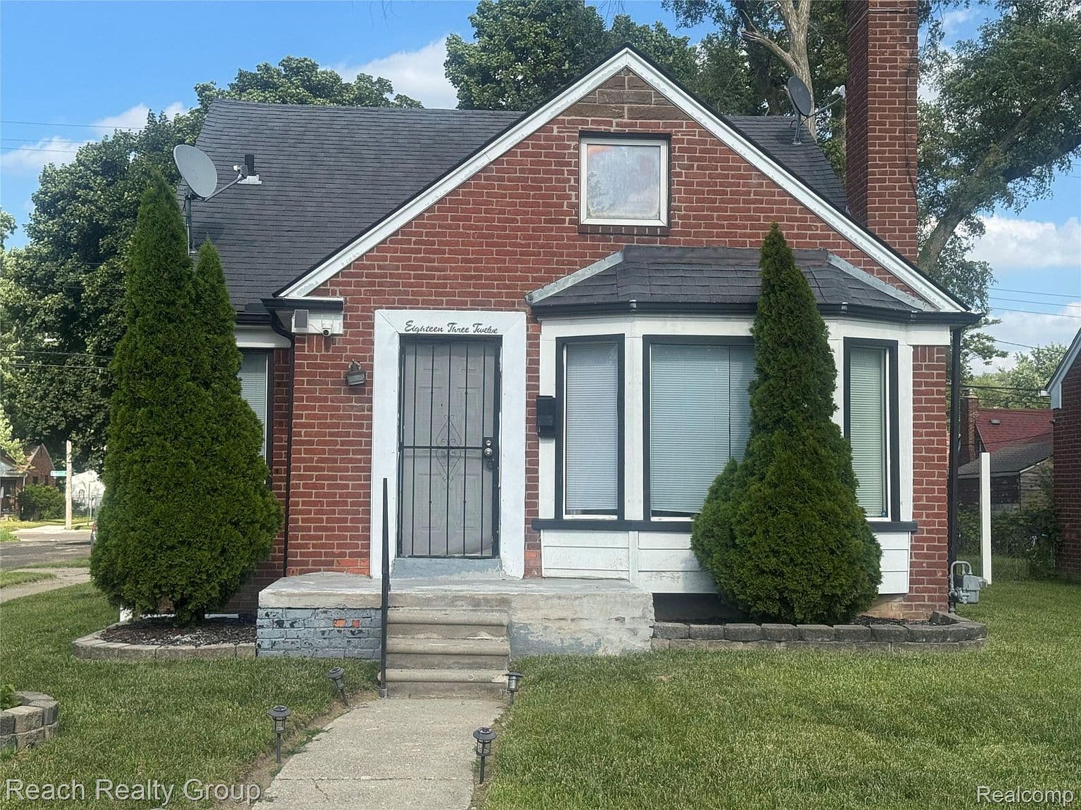 18312 Harlow St, photo 1