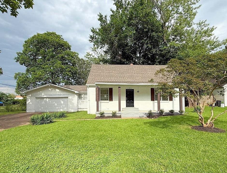 4080 E Whitehaven Park Cir