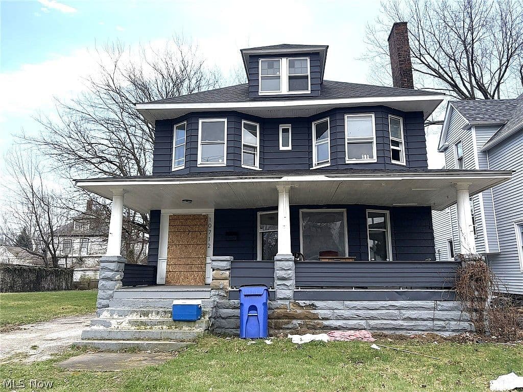 10712 Grantwood Ave, photo 1